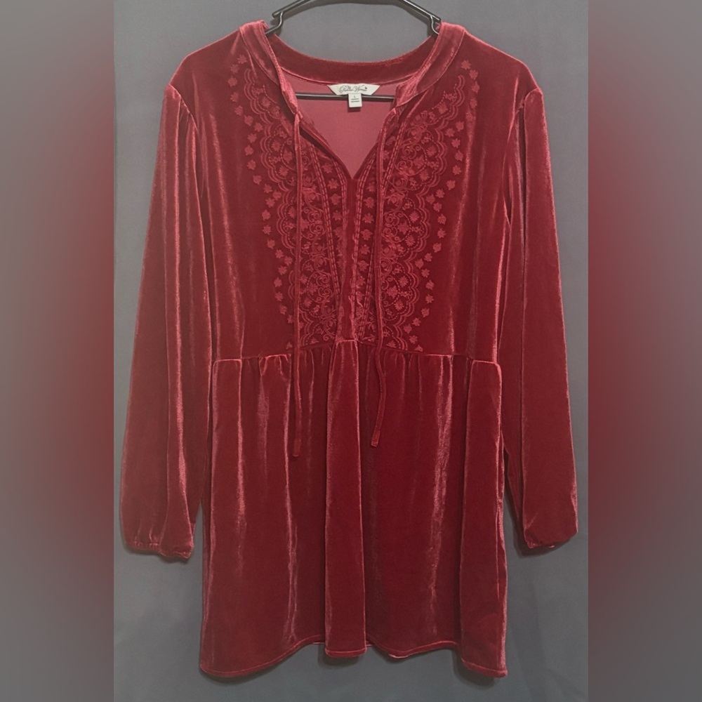 Red velvet long sleeve top